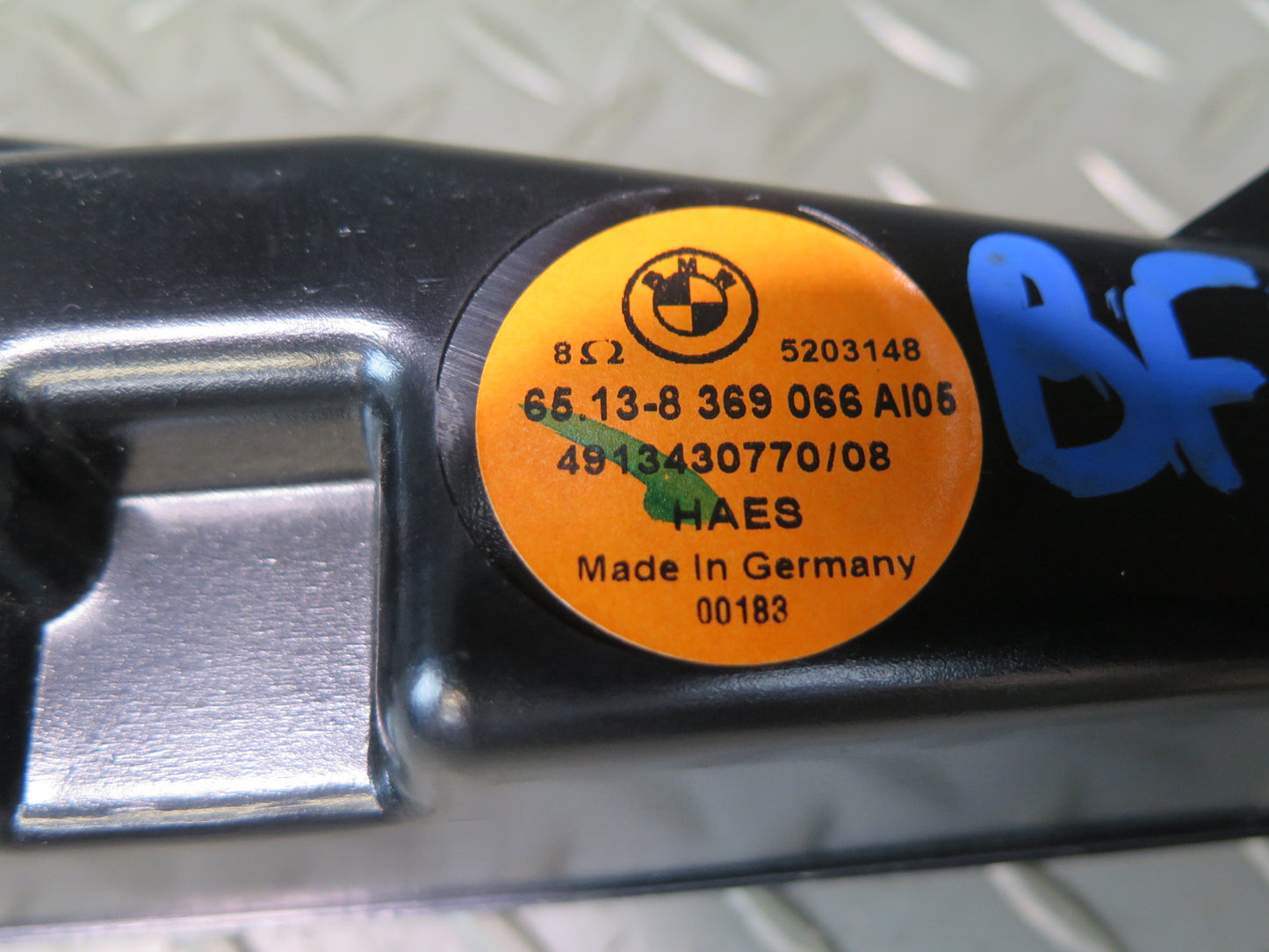 97-03 BMW E39 540ia Front Right Door TOP Hifi Speaker Box 8369066 OEM