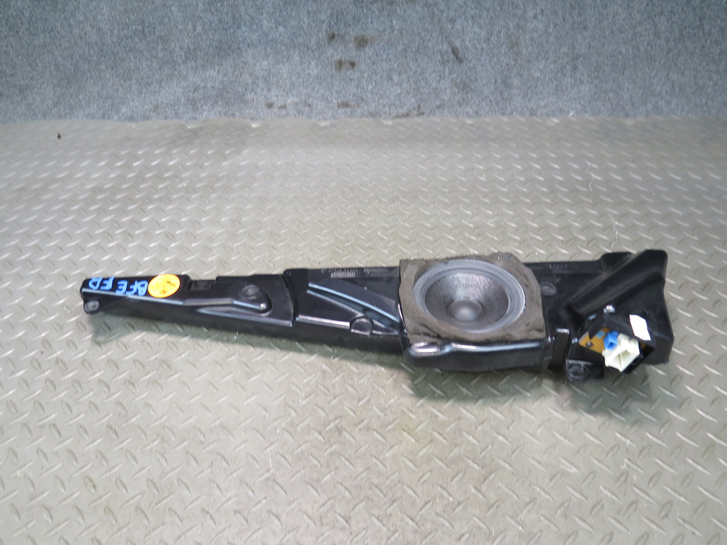 97-03 BMW E39 540ia Front Right Door TOP Hifi Speaker Box 8369066 OEM