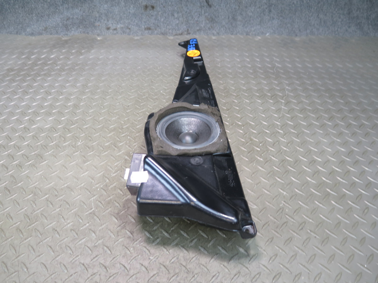 97-03 BMW E39 540ia Front Right Door TOP Hifi Speaker Box 8369066 OEM