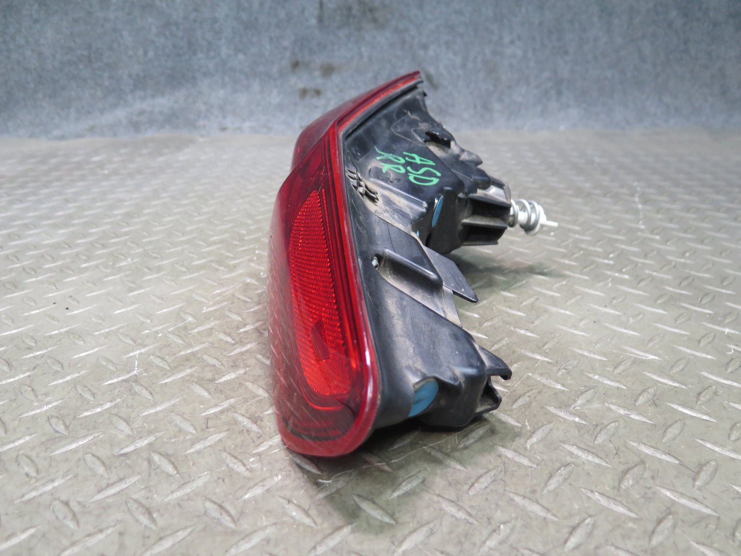 2017-2023 Alfa Romeo Stelvio Rear Right Side Outer Taillight Tail Light Lamp