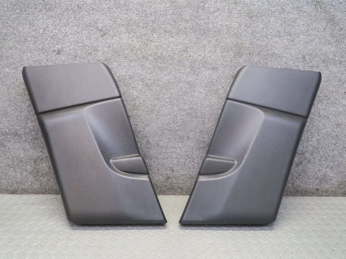 2017-2020 Maserati Levante M161 Interior B Pillar Lower Trim Panel Set of 2