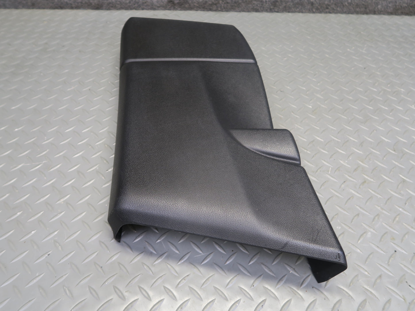 2017-2020 Maserati Levante M161 Interior B Pillar Lower Trim Panel Set of 2