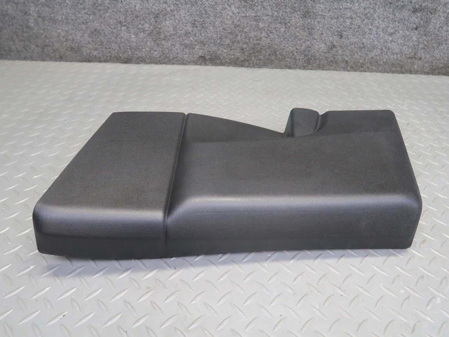2017-2020 Maserati Levante M161 Interior B Pillar Lower Trim Panel Set of 2