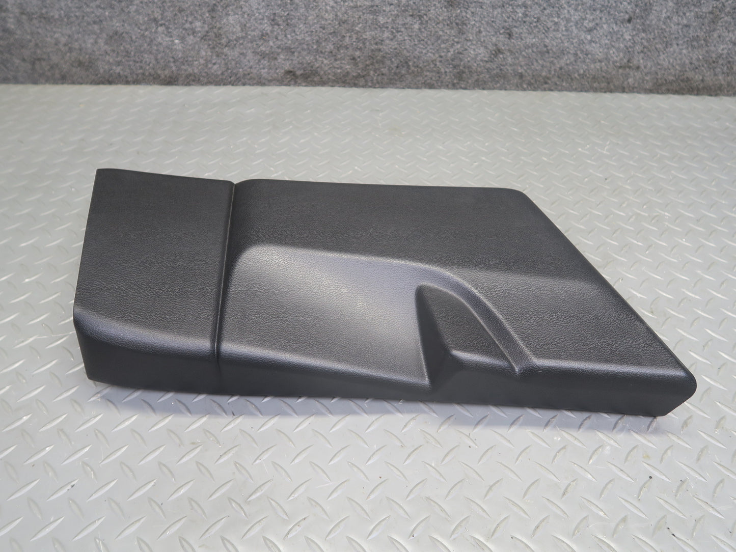 2017-2020 Maserati Levante M161 Interior B Pillar Lower Trim Panel Set of 2