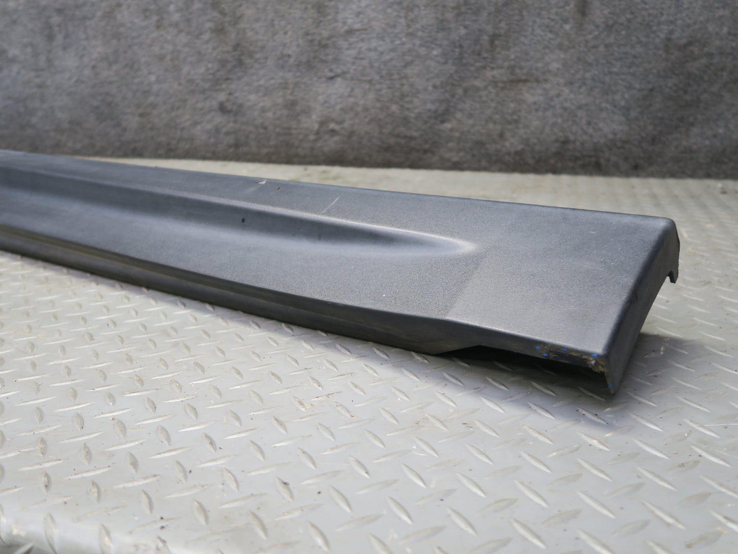 2017-2023 Alfa Romeo Stelvio Left & Right Side Lower Skirt Rocker Panel Set