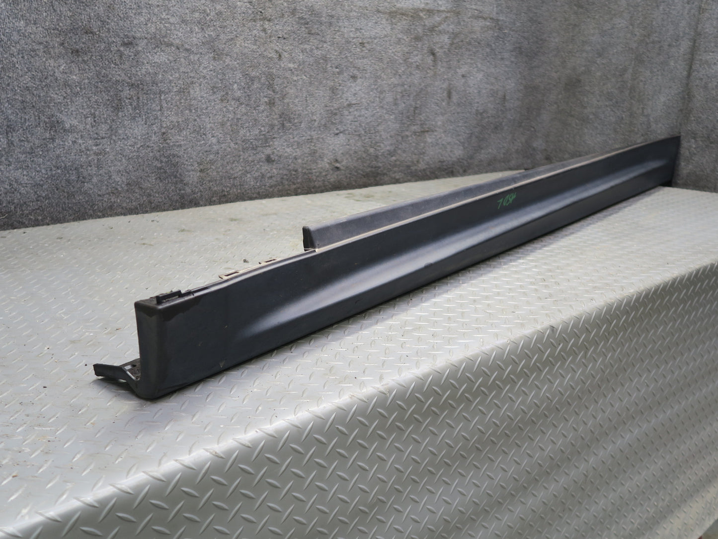 2017-2023 Alfa Romeo Stelvio Left & Right Side Lower Skirt Rocker Panel Set