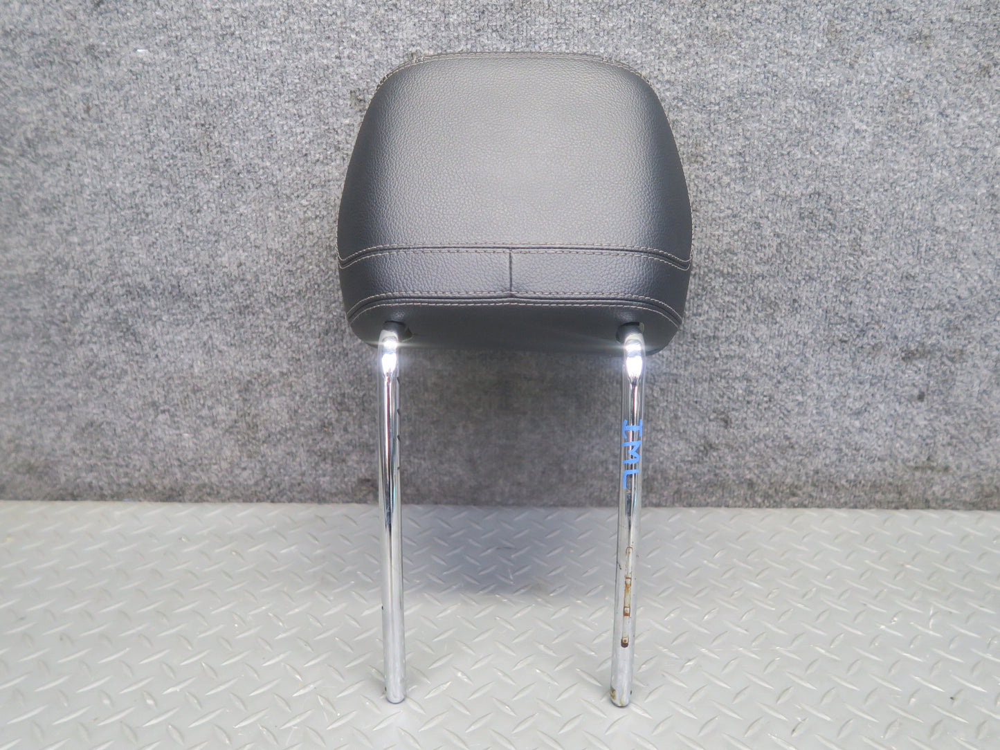 12-15 Mercedes W166 Ml-class Set of 2 Front Left & Right Seat Headrest Black OEM