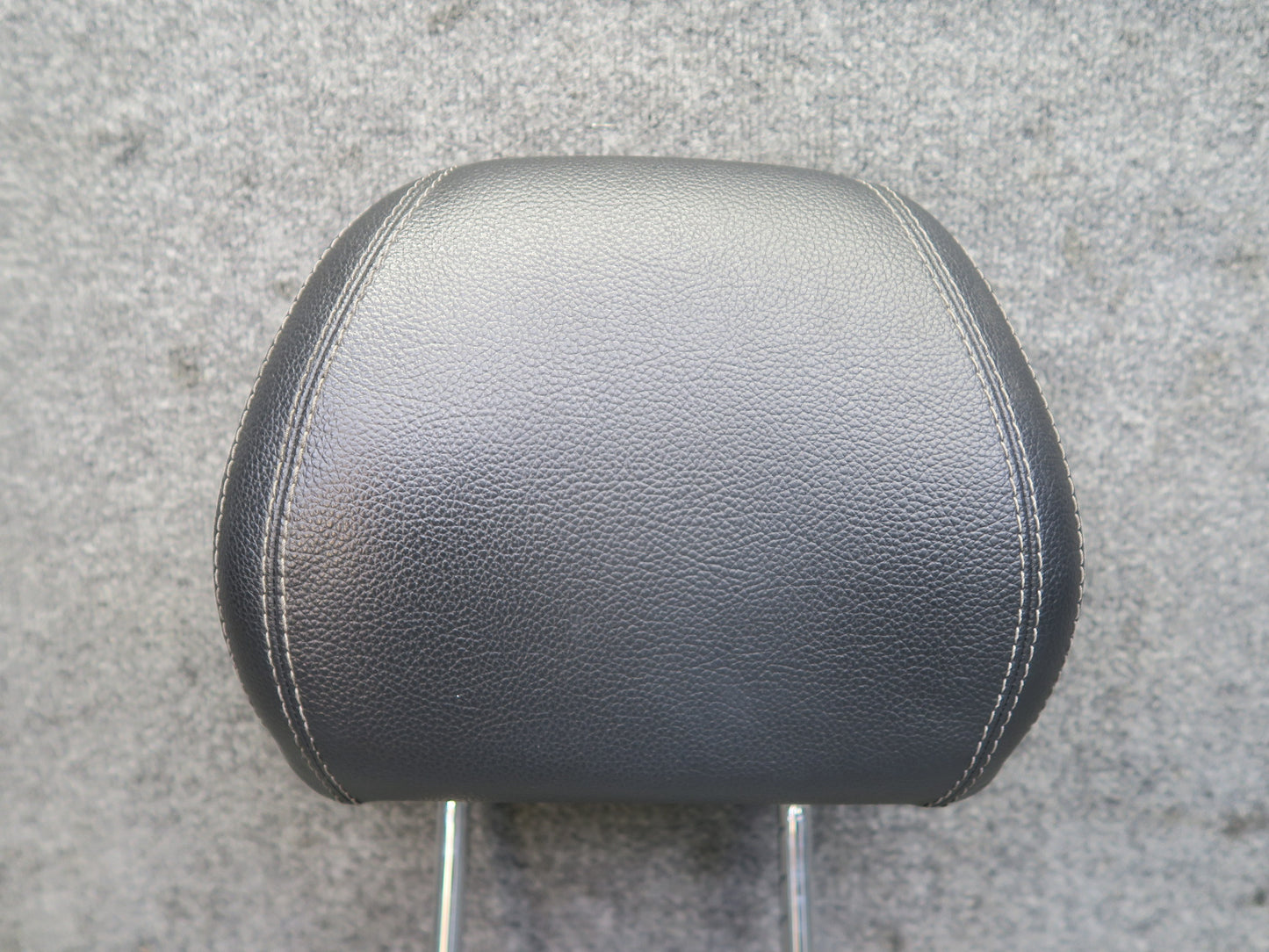 12-15 Mercedes W166 Ml-class Set of 2 Front Left & Right Seat Headrest Black OEM