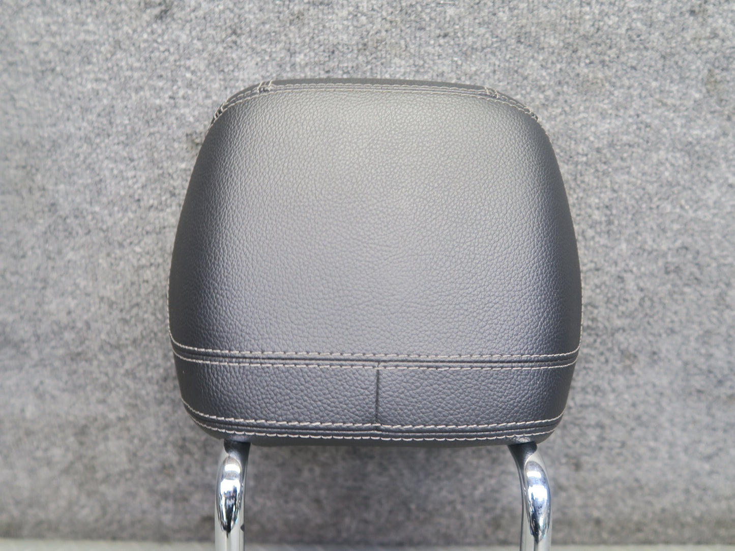 12-15 Mercedes W166 Ml-class Set of 2 Front Left & Right Seat Headrest Black OEM