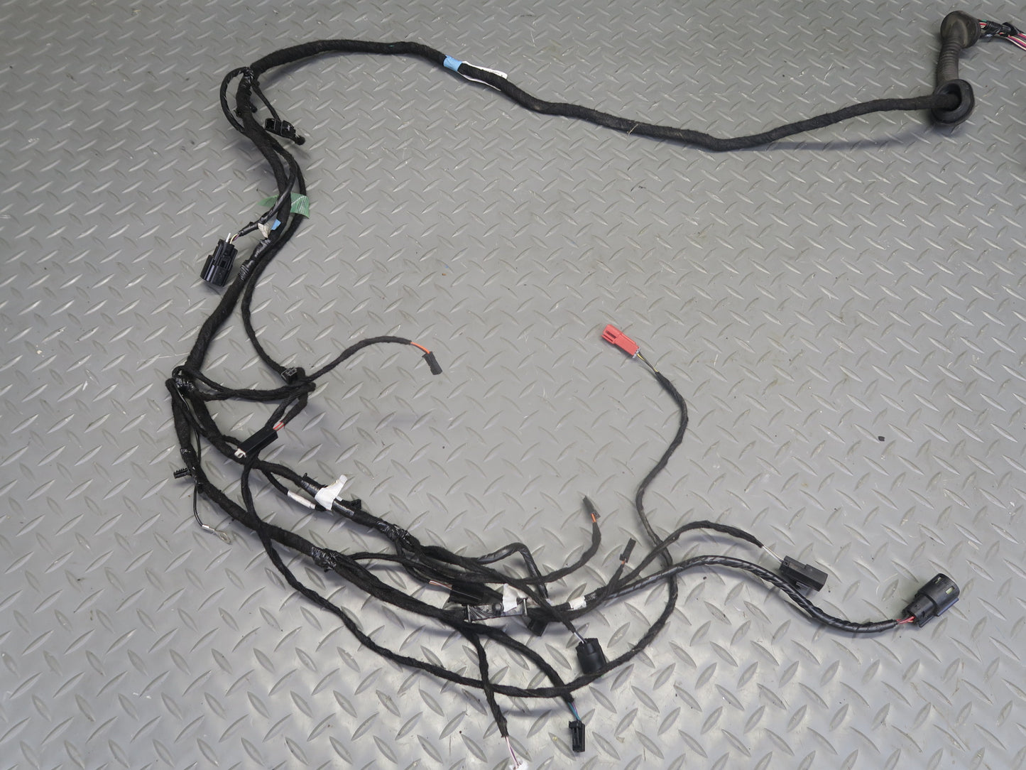 2016-2019 Tesla Model S 75D Rear Trunk Liftgate Tail Gate Wiring Harness