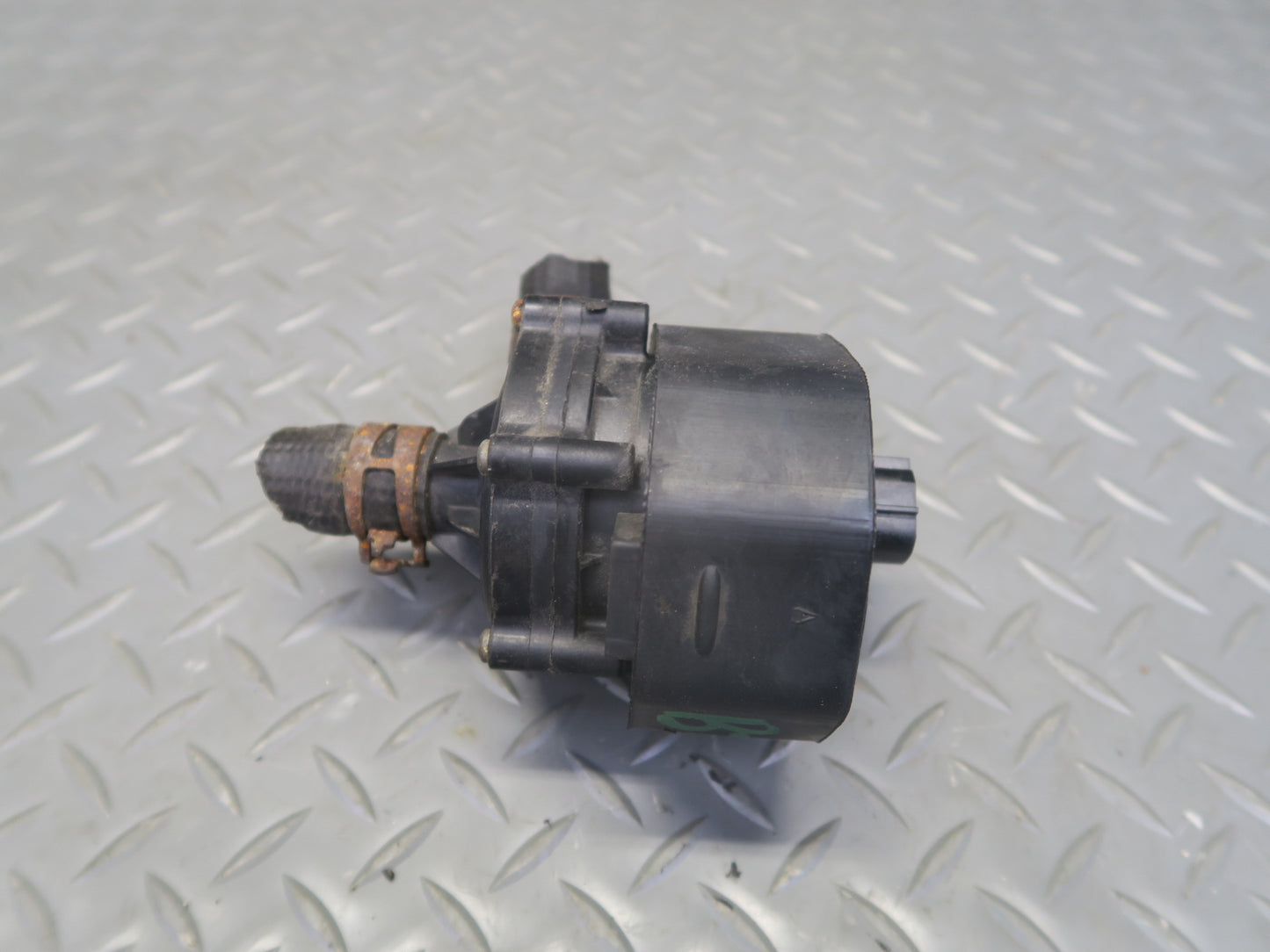 2016-2019 Tesla Model S 75D Auxiliary Cooling Water Pump
