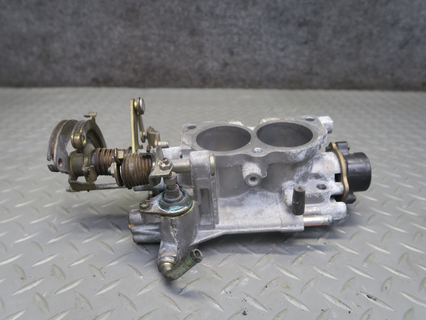 95-97 Nissan Gloria HY33 VQ30DET Turbo Engine Throttle Body 60K Miles OEM
