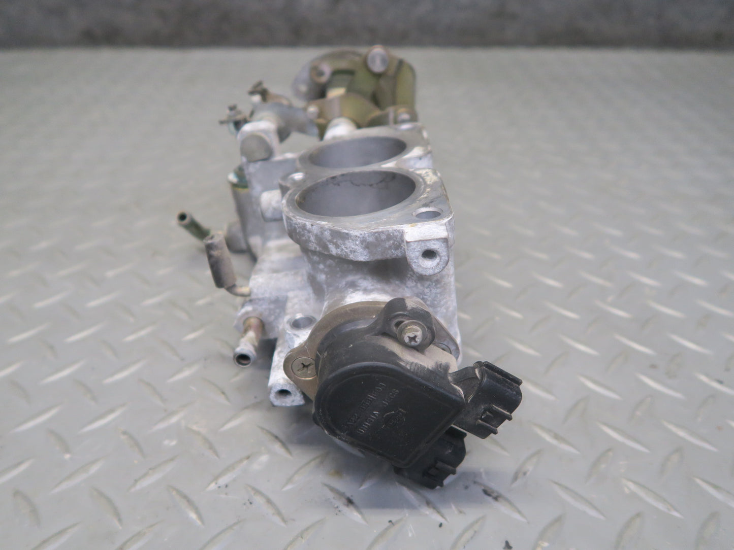 95-97 Nissan Gloria HY33 VQ30DET Turbo Engine Throttle Body 60K Miles OEM