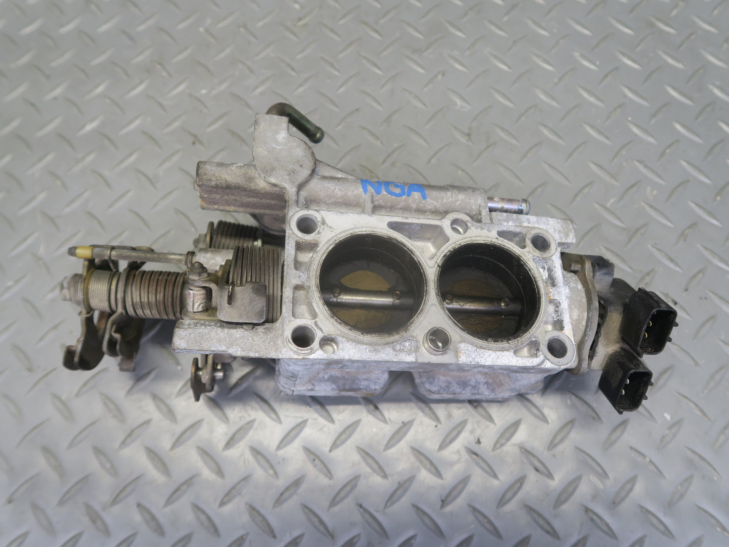 95-97 Nissan Gloria HY33 VQ30DET Turbo Engine Throttle Body 60K Miles OEM