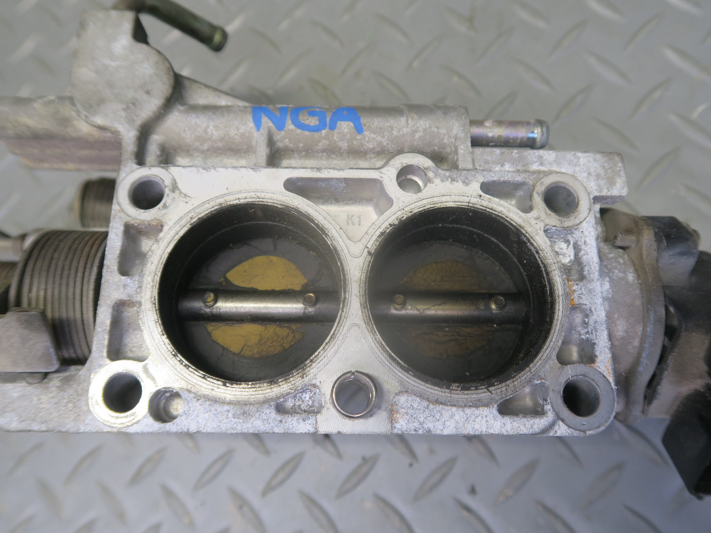 95-97 Nissan Gloria HY33 VQ30DET Turbo Engine Throttle Body 60K Miles OEM