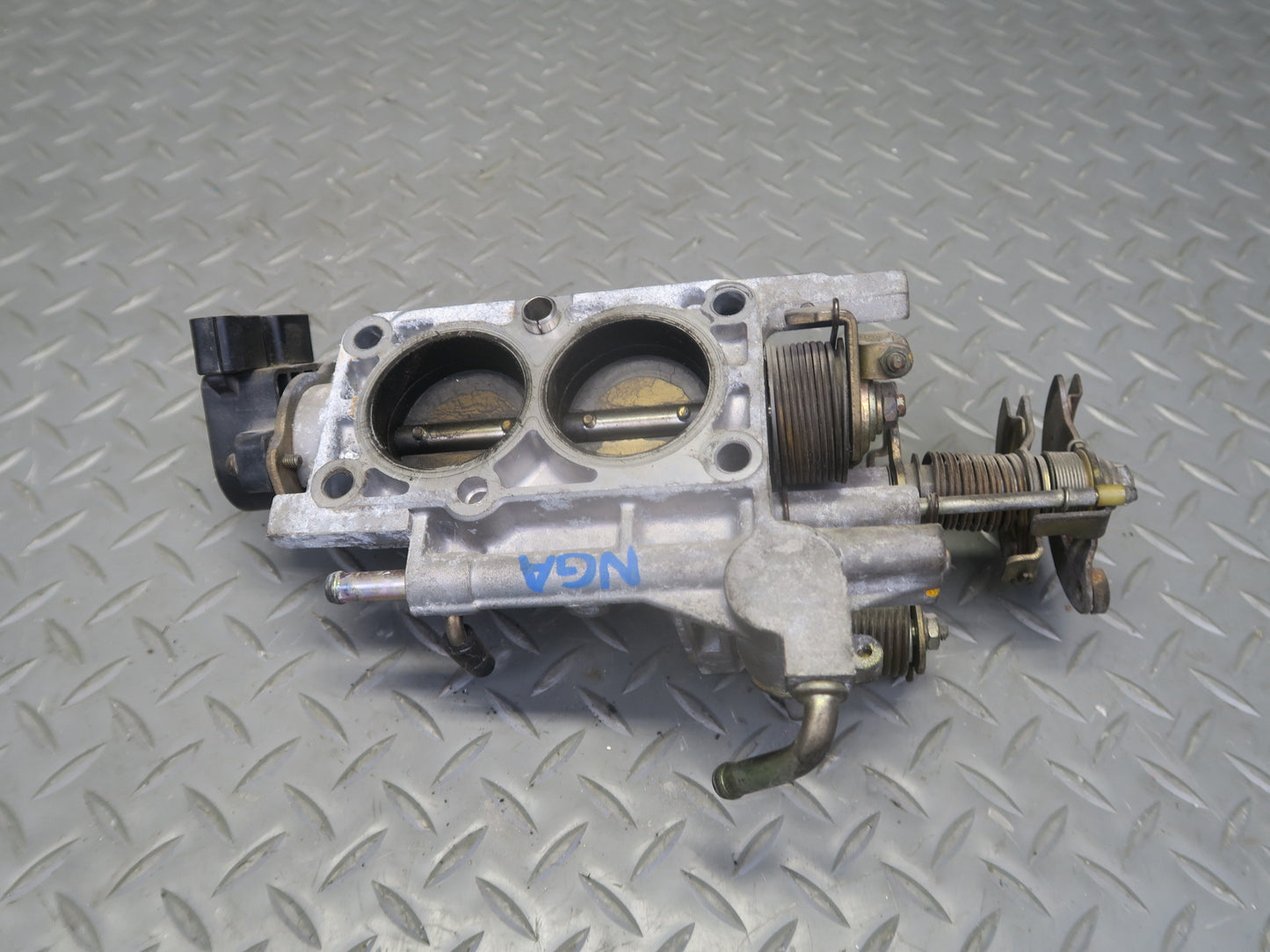 95-97 Nissan Gloria HY33 VQ30DET Turbo Engine Throttle Body 60K Miles OEM