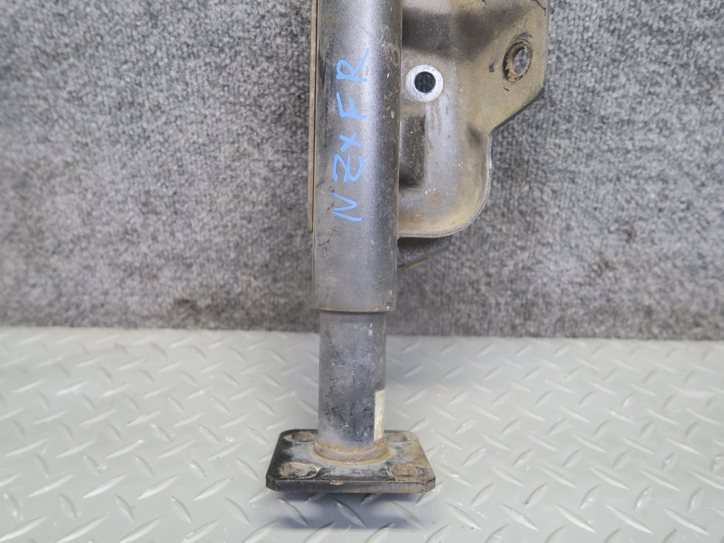81-83 Datsun S130 280ZX Front Right Left Bumper Shock Absorber Set OEM