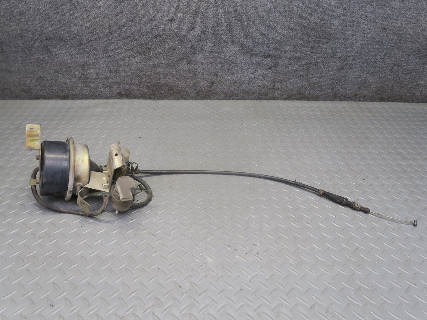 79-83 Datsun 280ZX S130 NA Control Servo w Cable Assembly OEM