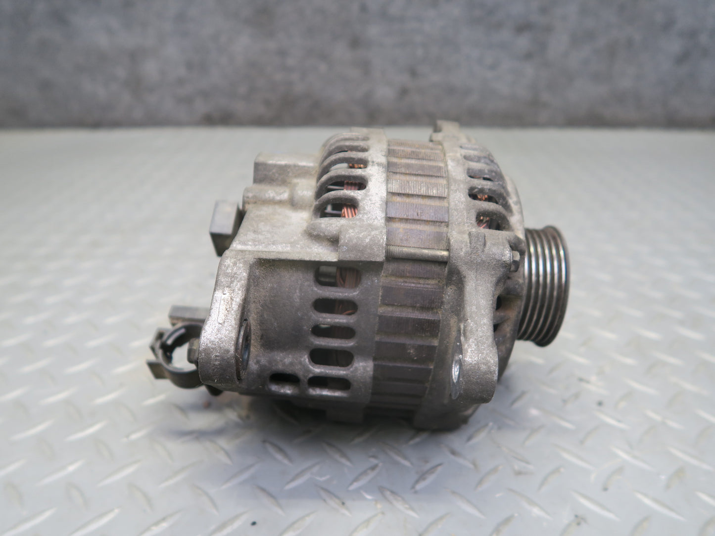 95-97 Nissan Gloria HY33 VQ30DET Turbo Engine Alternator Generator 60K Mile OEM