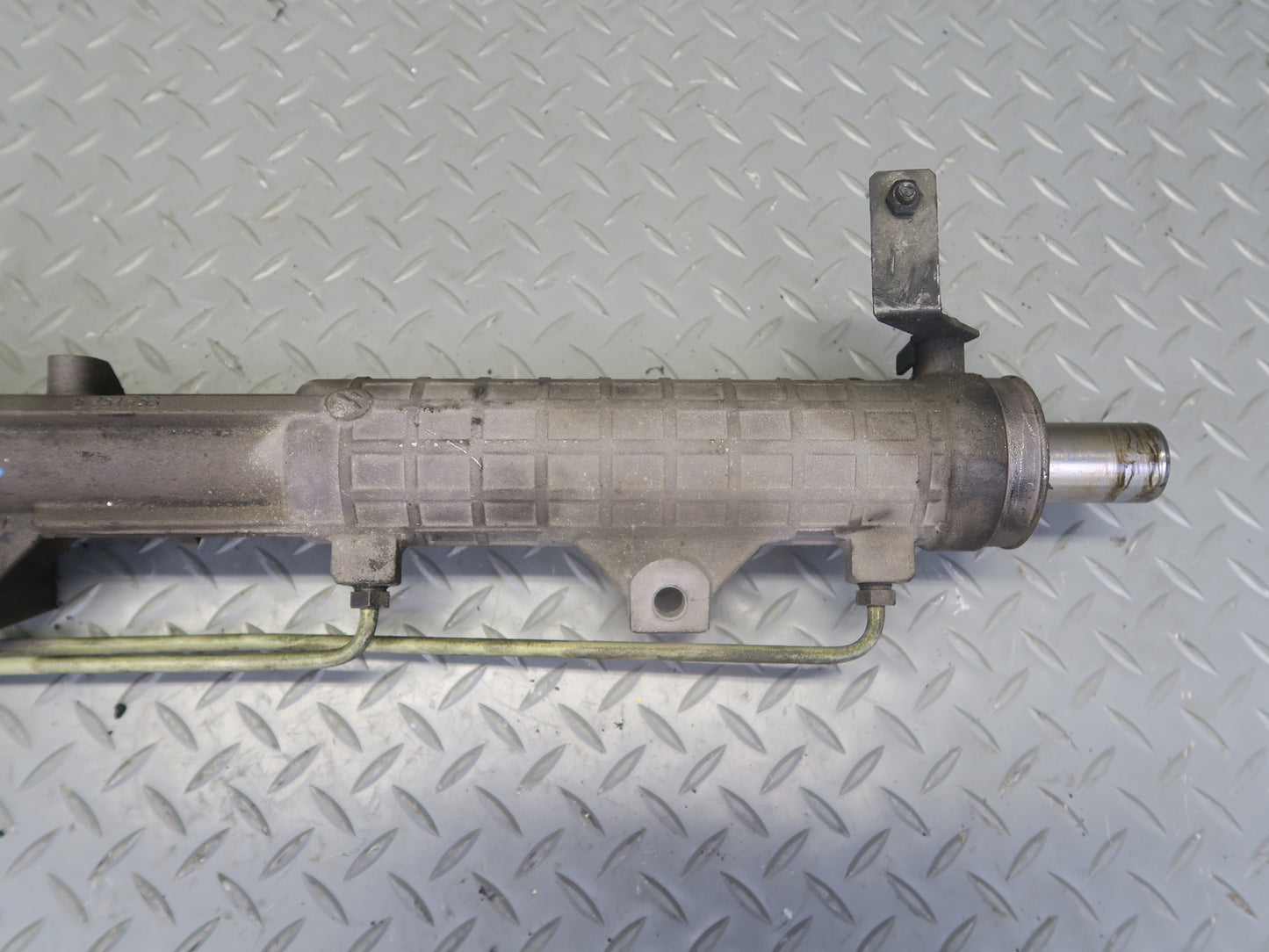 2001 BMW E46 330ci Power Steering Gear Rack & Pinion Yellow TAG 120K 6753852 OEM