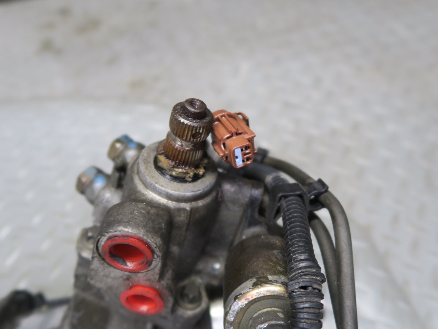 95-97 Nissan Gloria 3.0L Power Steering Rack & Pinion 60K Miles OEM