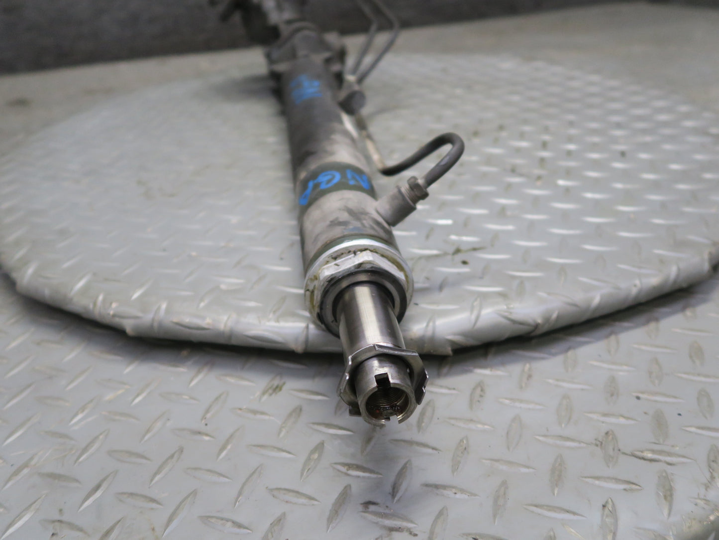 95-97 Nissan Gloria 3.0L Power Steering Rack & Pinion 60K Miles OEM