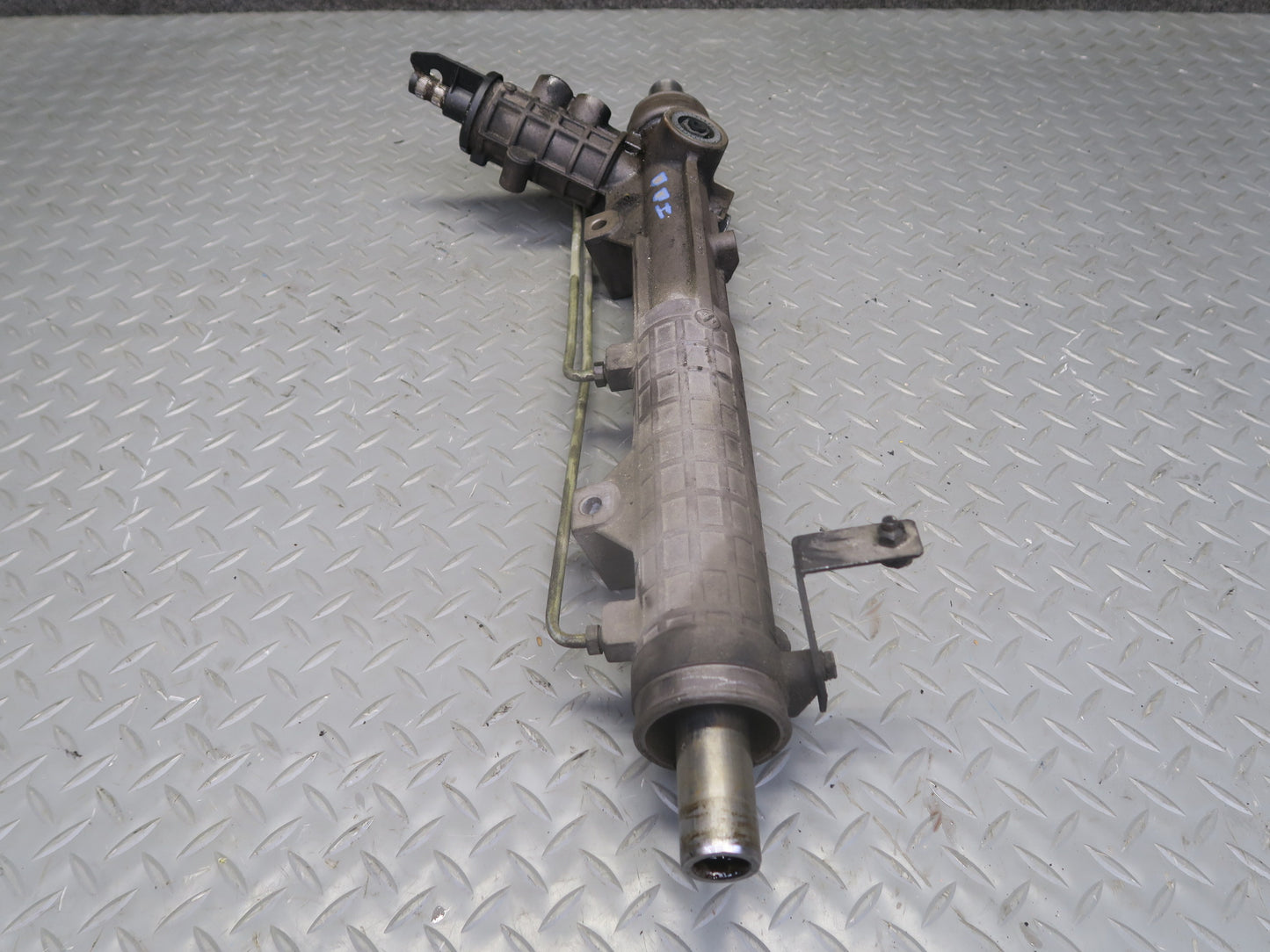 2001 BMW E46 330ci Power Steering Gear Rack & Pinion Yellow TAG 120K 6753852 OEM