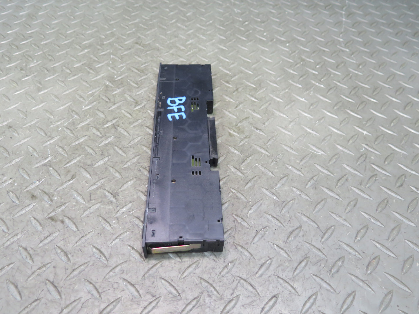 99-03 BMW E39 540ia Heated Seat DSC Sunshade Switch Panel 6927060 OEM