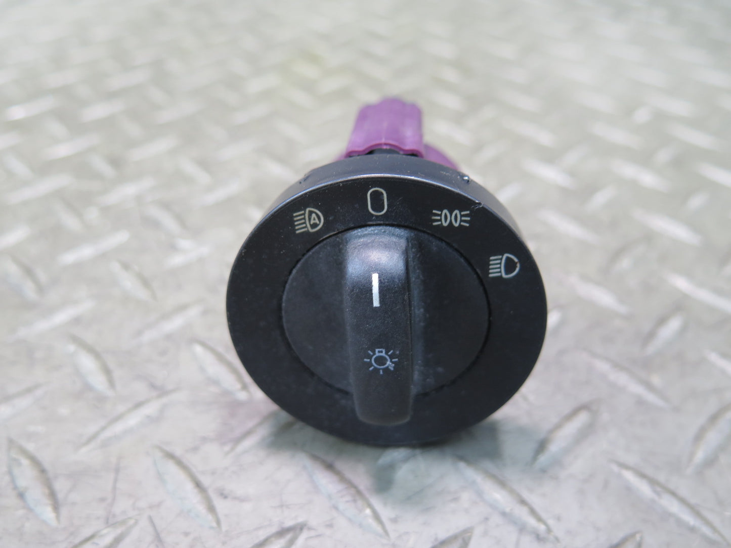 02-03 BMW E39 540ia Headlight Lamp Control Switch 6909779 OEM