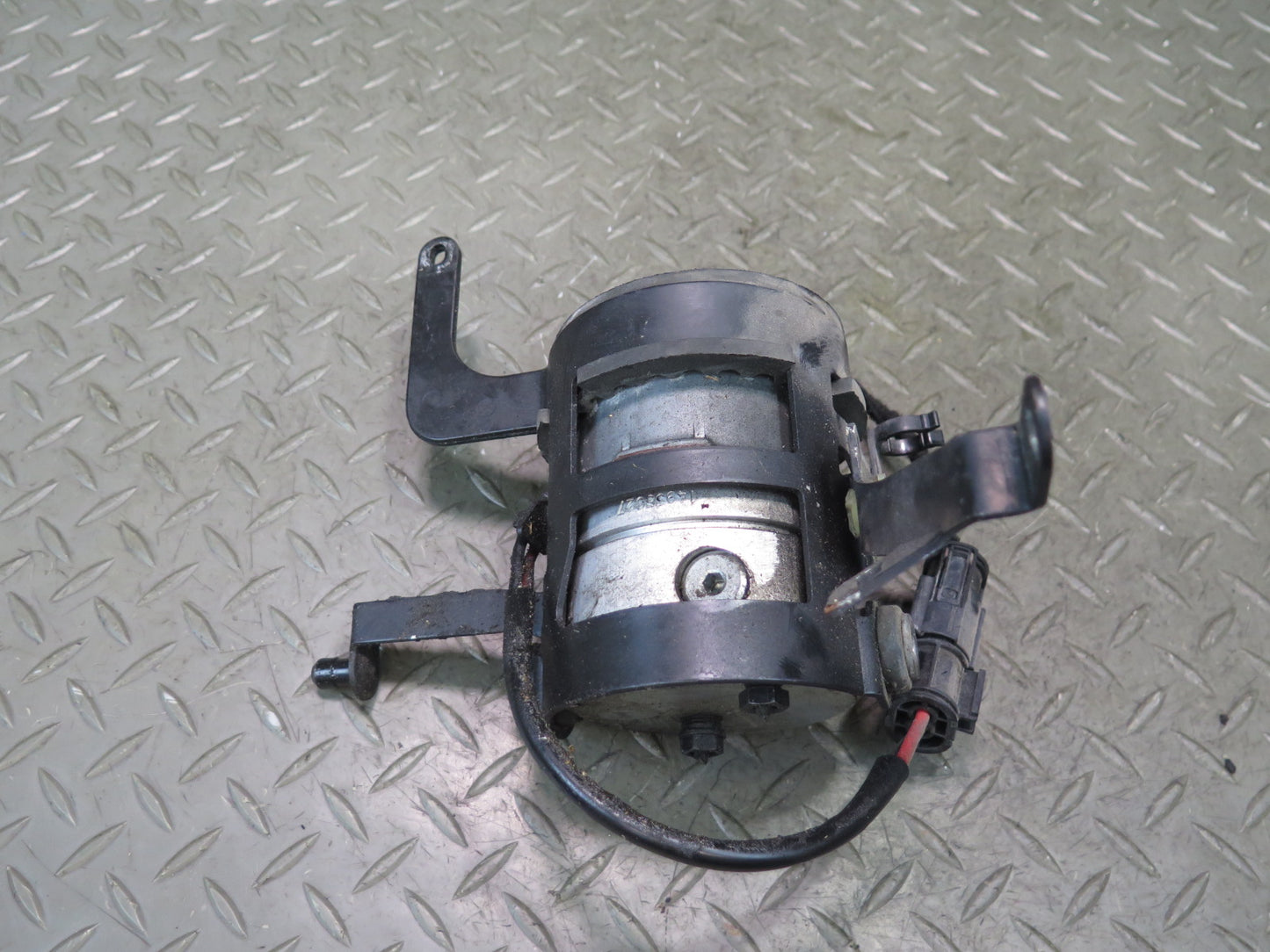 99-03 BMW E39 540ia A/T Brake ABS DSC Traction Compressor Pump OEM