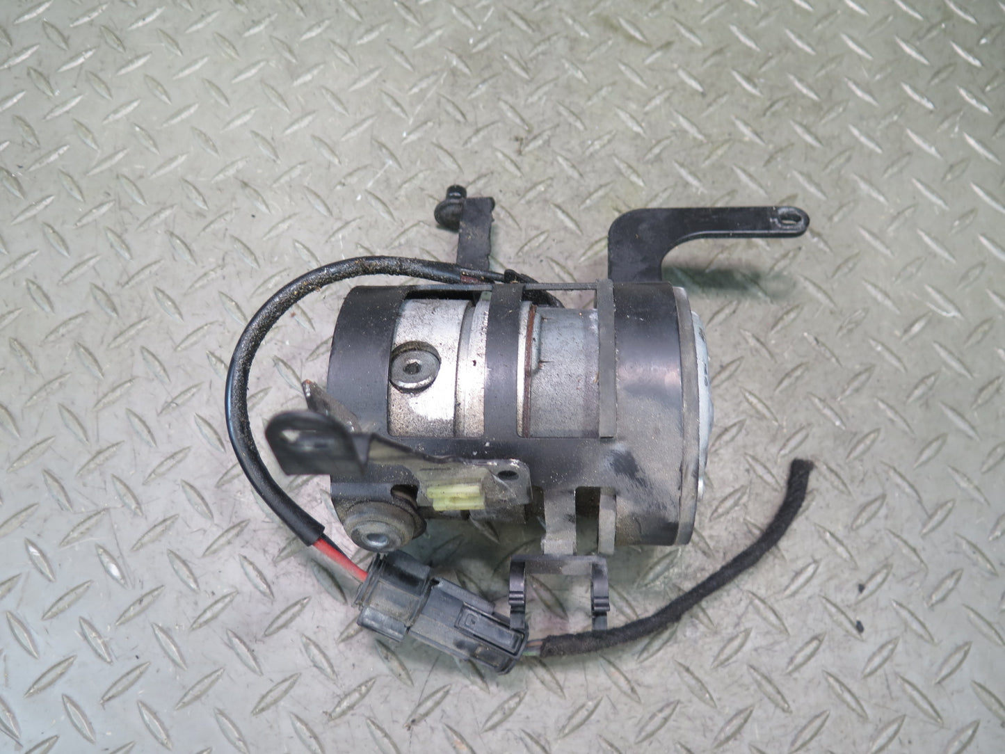 99-03 BMW E39 540ia A/T Brake ABS DSC Traction Compressor Pump OEM