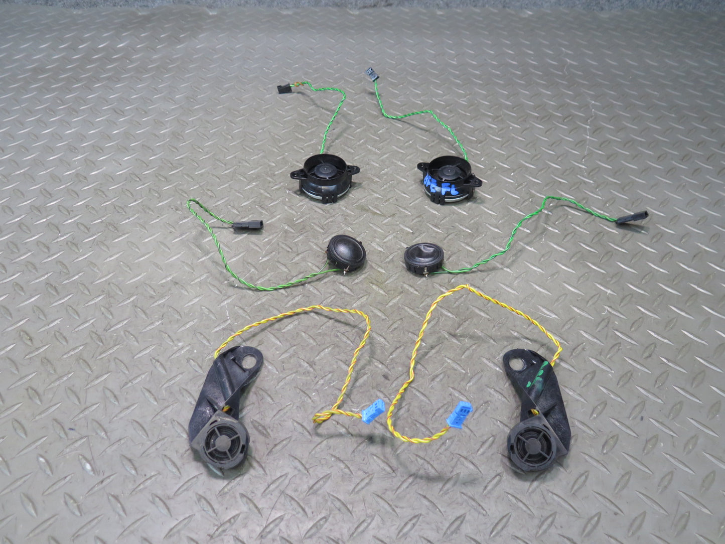 97-03 BMW E39 540ia Set of 6 Front & Rear Door MID Range Speaker Tweeter OEM