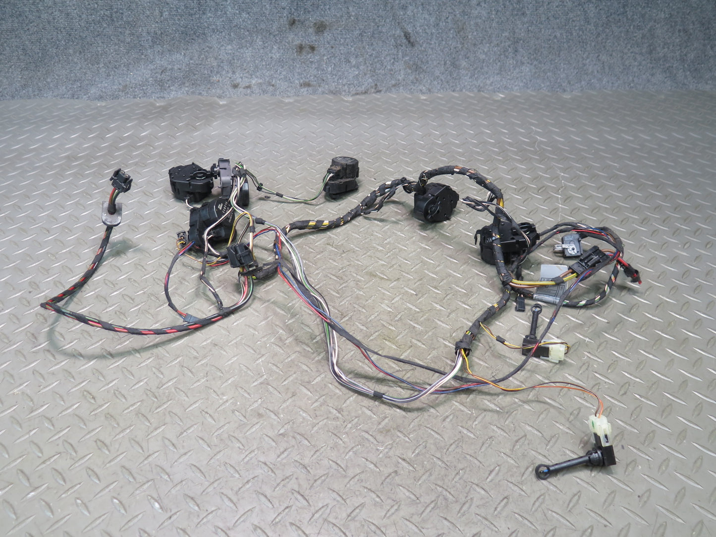 00-03 BMW E39 540ia Set of 6 A/C Heater Flap Door Actuator Motor Wiring Set OEM