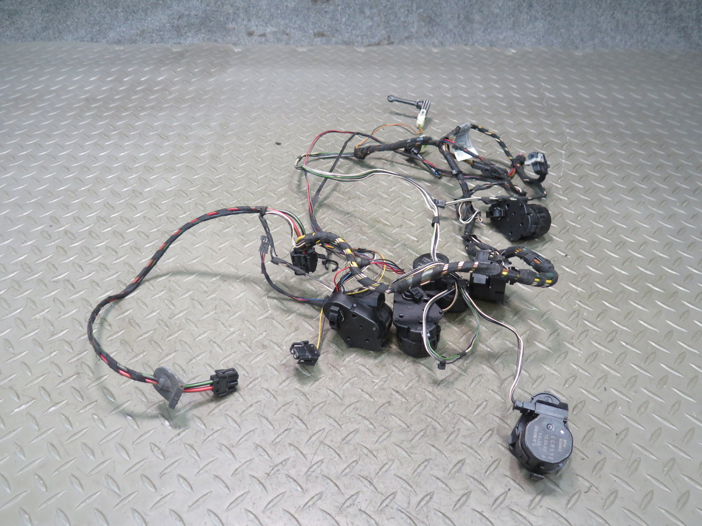 00-03 BMW E39 540ia Set of 6 A/C Heater Flap Door Actuator Motor Wiring Set OEM