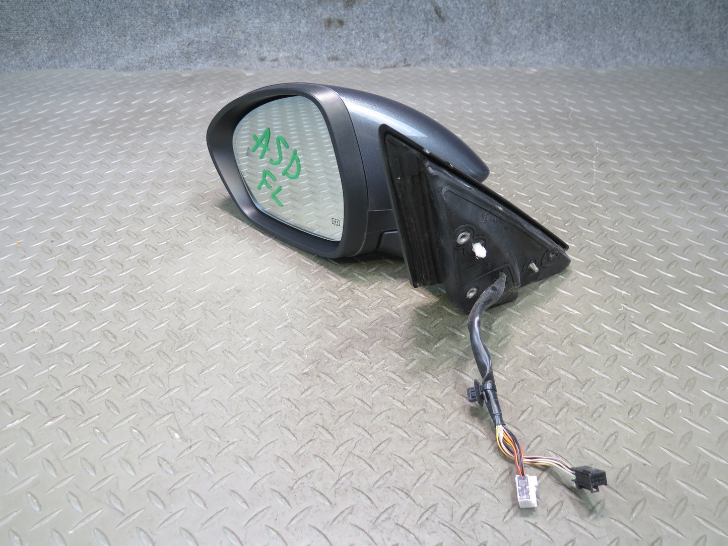 2017-2023 Alfa Romeo Stelvio Left Door Exterior Side View Auto Dim Mirror