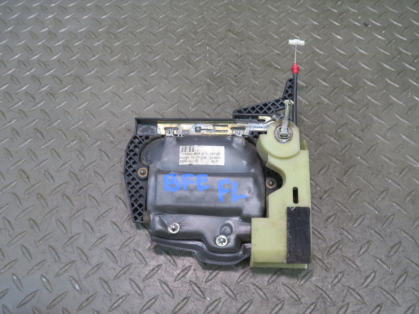 01-03 BMW E39 540i M62 Sedan AT ECU Speedo Immo Ignition Trunk Door Lock KEY Set