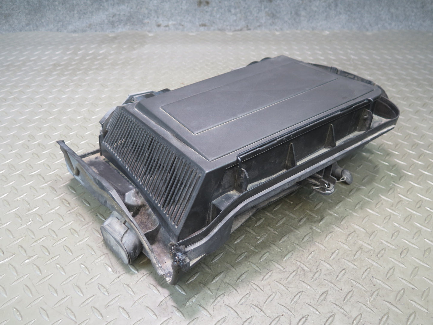 97-03 BMW E39 540ia Right Passenger Side Interior Filter Air Box OEM