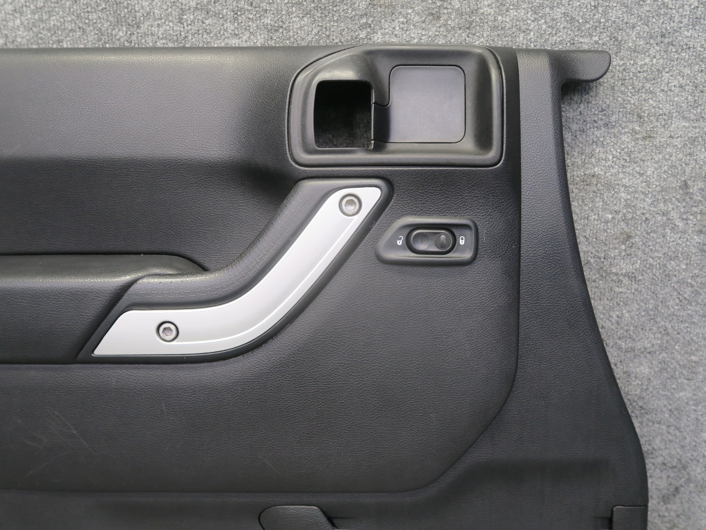 11-17 Jeep Wrangler JK 4-DOOR Set of 2 Front Door Interior Trim Panel Cover OEM