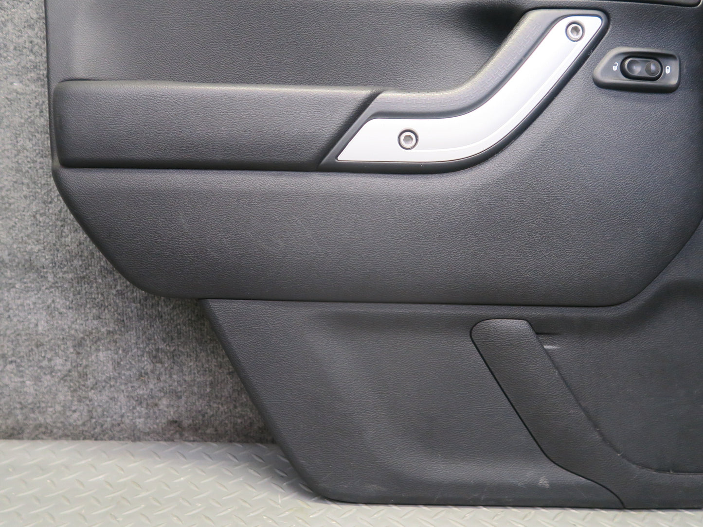11-17 Jeep Wrangler JK 4-DOOR Set of 2 Front Door Interior Trim Panel Cover OEM