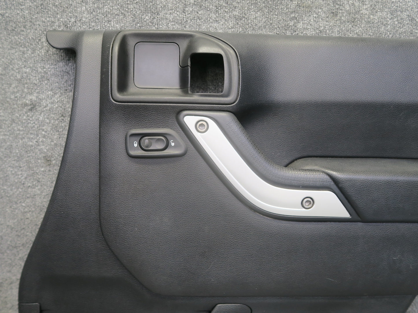 11-17 Jeep Wrangler JK 4-DOOR Set of 2 Front Door Interior Trim Panel Cover OEM