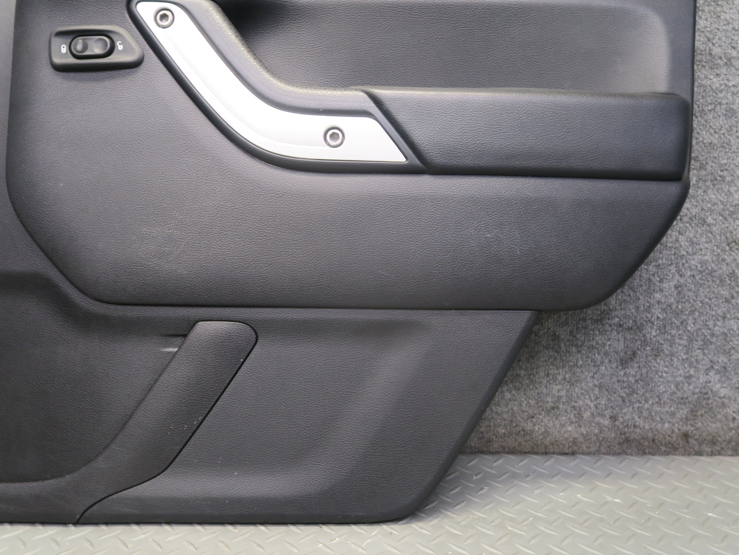 11-17 Jeep Wrangler JK 4-DOOR Set of 2 Front Door Interior Trim Panel Cover OEM