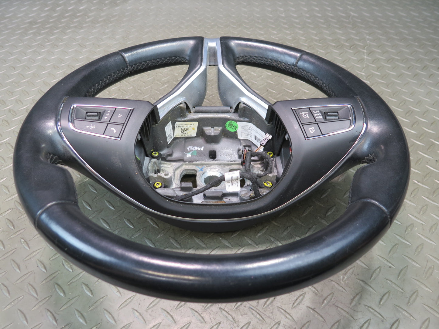 2017-2020 Maserati Levante M161 Leather Steering Black w Controls & Shifters