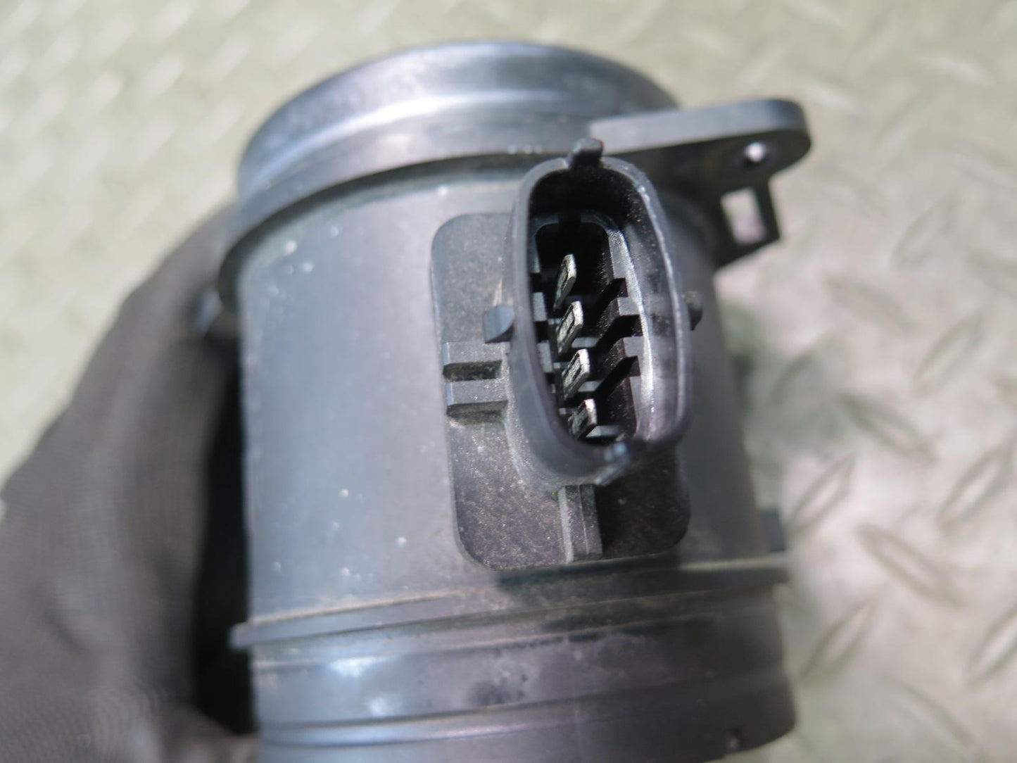 2017-2020 Maserati Levante M161 Mass Air Flow Meter MAF Sensor 0280218281