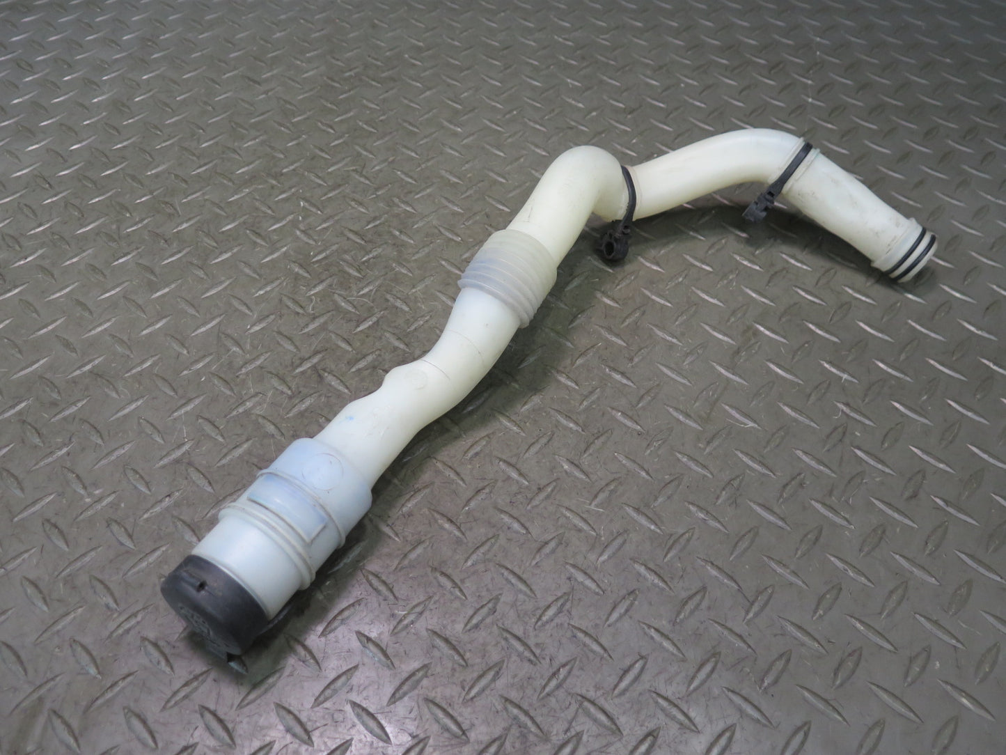 2017-2020 Maserati Levante M161 Windshield Washer Fluid Reservoir Filler Neck