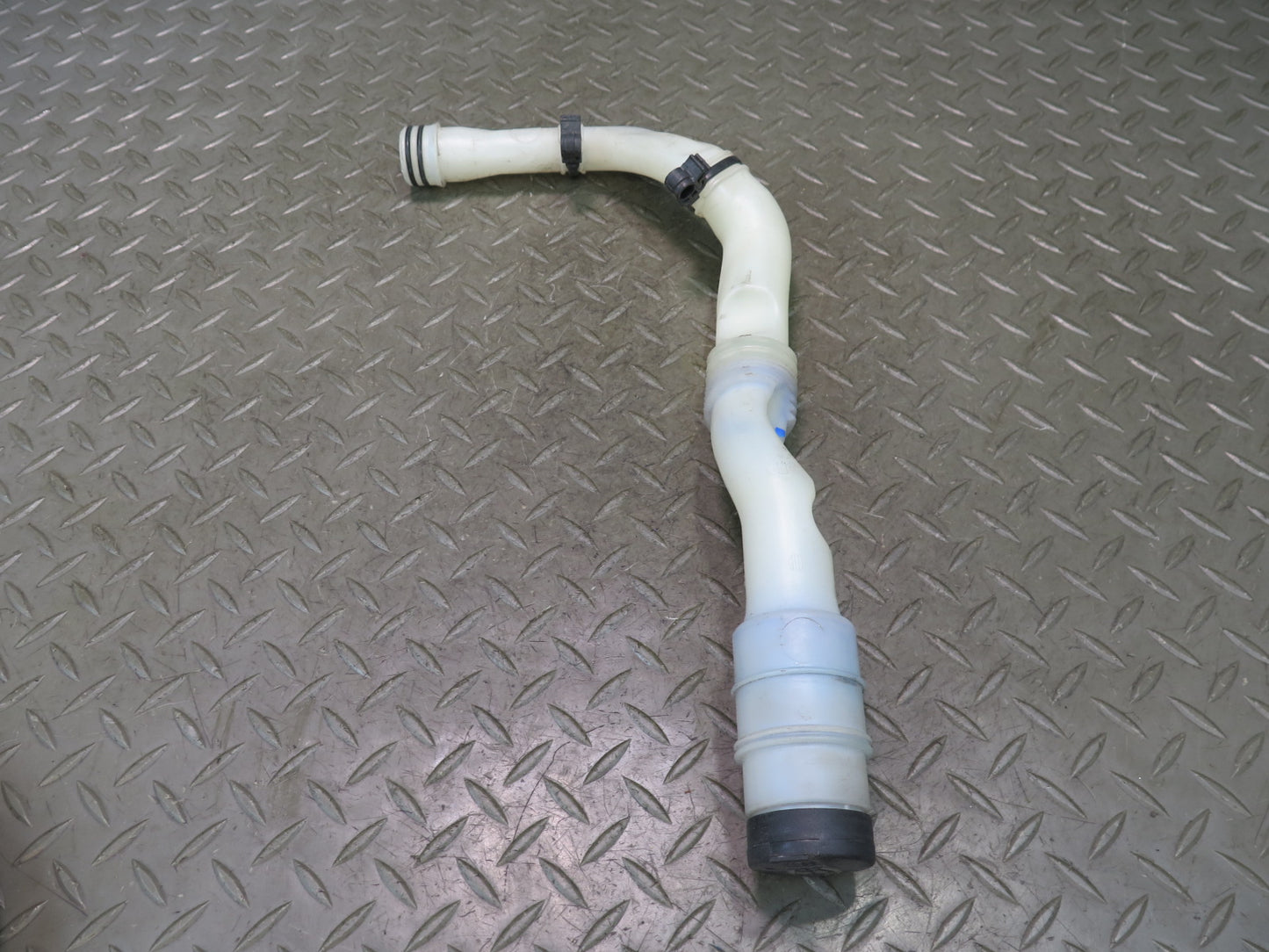 2017-2020 Maserati Levante M161 Windshield Washer Fluid Reservoir Filler Neck
