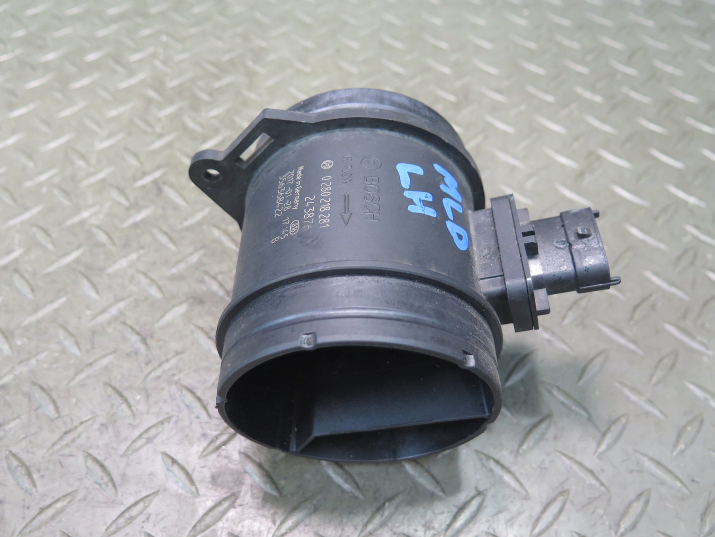 2017-2020 Maserati Levante M161 Mass Air Flow Meter MAF Sensor 0280218281
