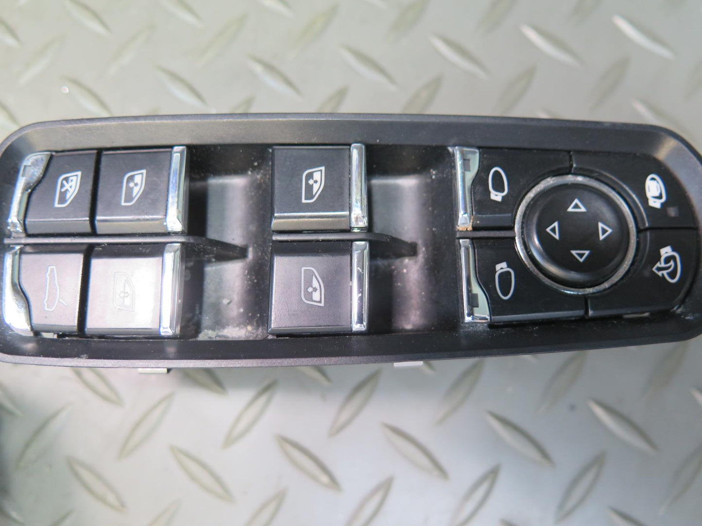 2011-2018 Porsche Cayenne 958 Front Left Door Master Power Window Mirror Switch