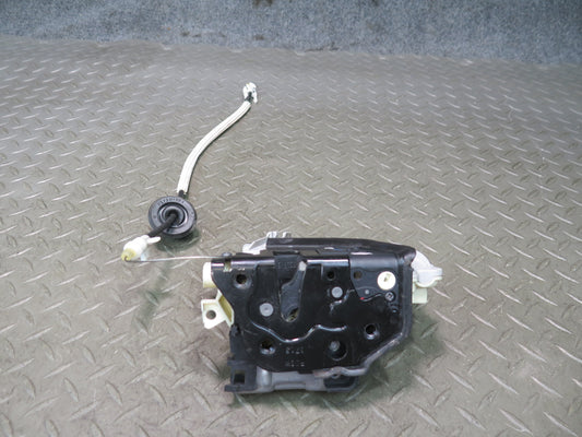2011-2018 Porsche Cayenne 958 Front Right Door Lock Latch 8J1837016B