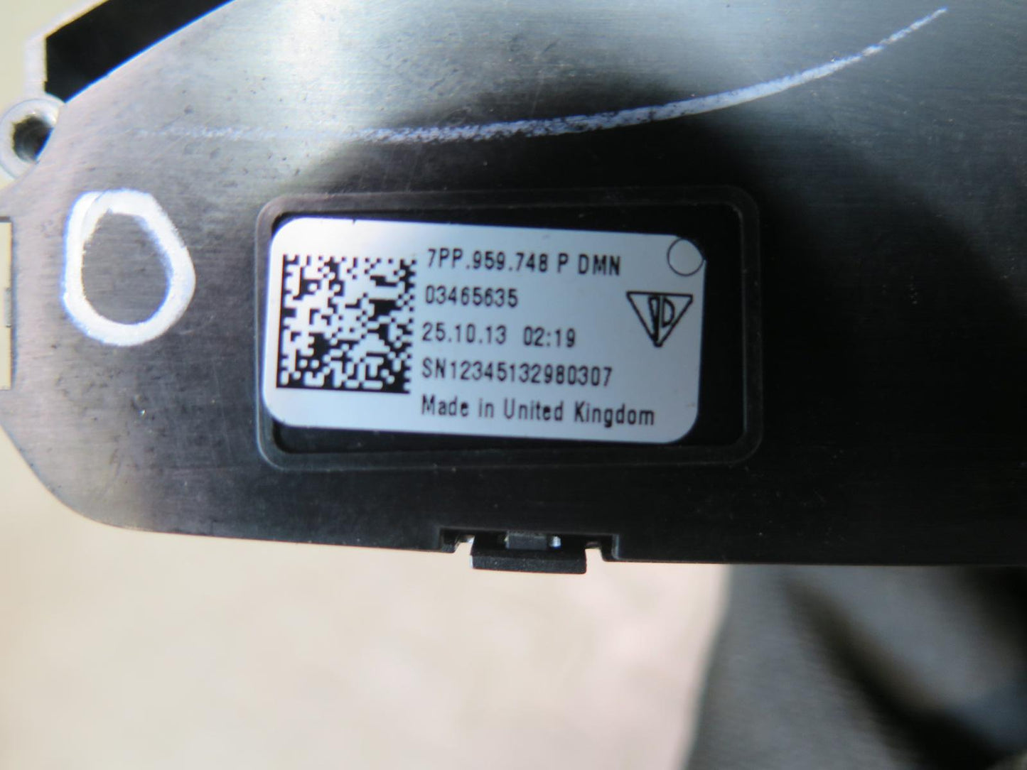 2011-2018 Porsche Cayenne 958 Front Right Seat Adjustment Control Switch