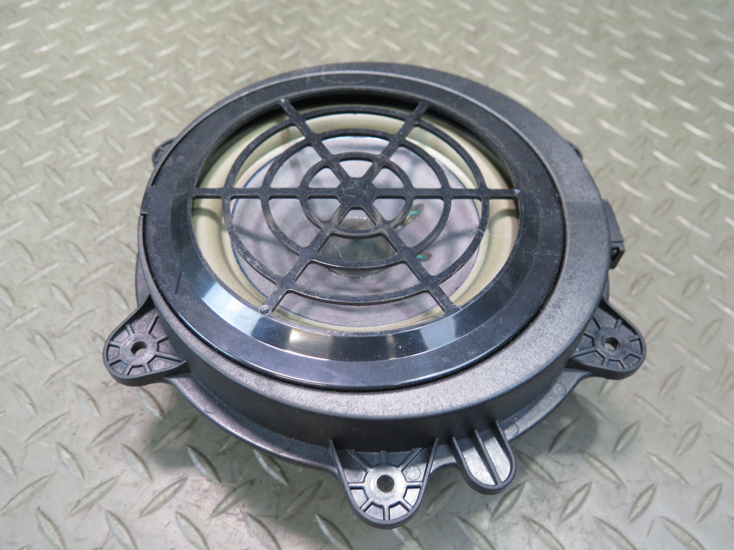 2011-2018 Porsche Cayenne 958 Rear Left & Right Door Bose Audio Speaker Set of 2